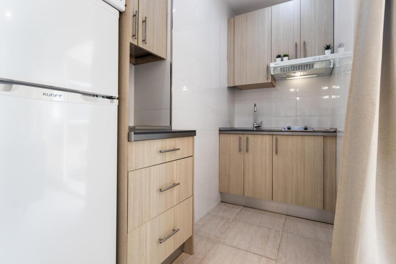Sur Suites Pyr Vista Mar 푸엔히롤라 외부 사진