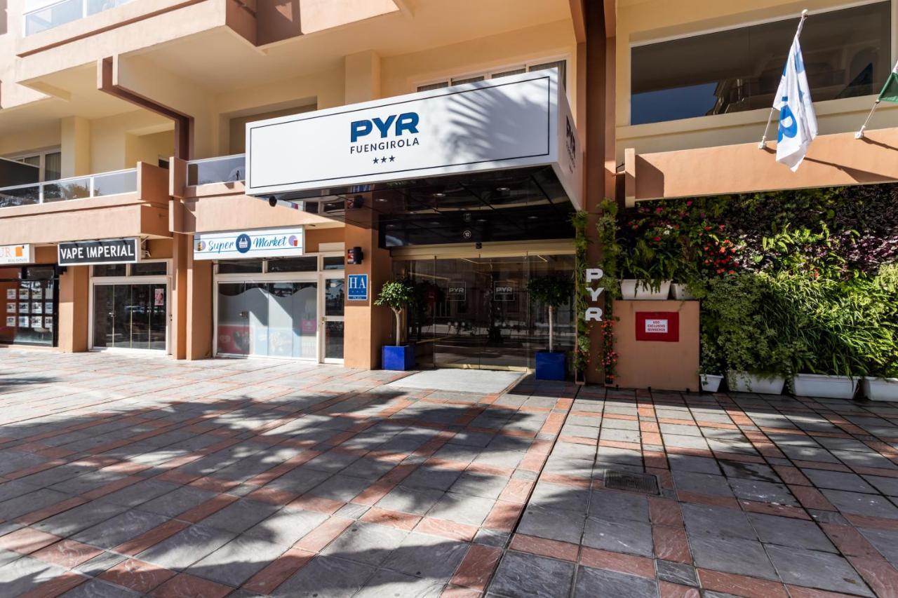 Sur Suites Pyr Vista Mar 푸엔히롤라 외부 사진