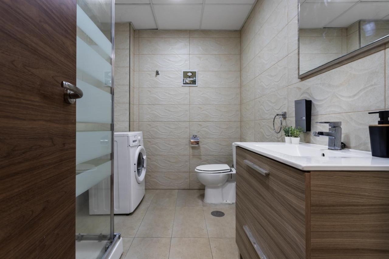 Sur Suites Pyr Vista Mar 푸엔히롤라 외부 사진